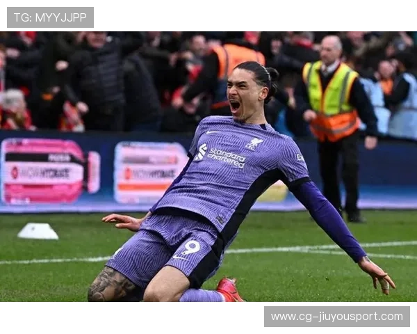 曼联的痛:25岁安东尼炸裂,飙无敌穿云箭世界波,现场视角太牛了 曼联的痛:25岁安东尼炸裂,飙无敌穿云箭世界波,现场视角太牛了