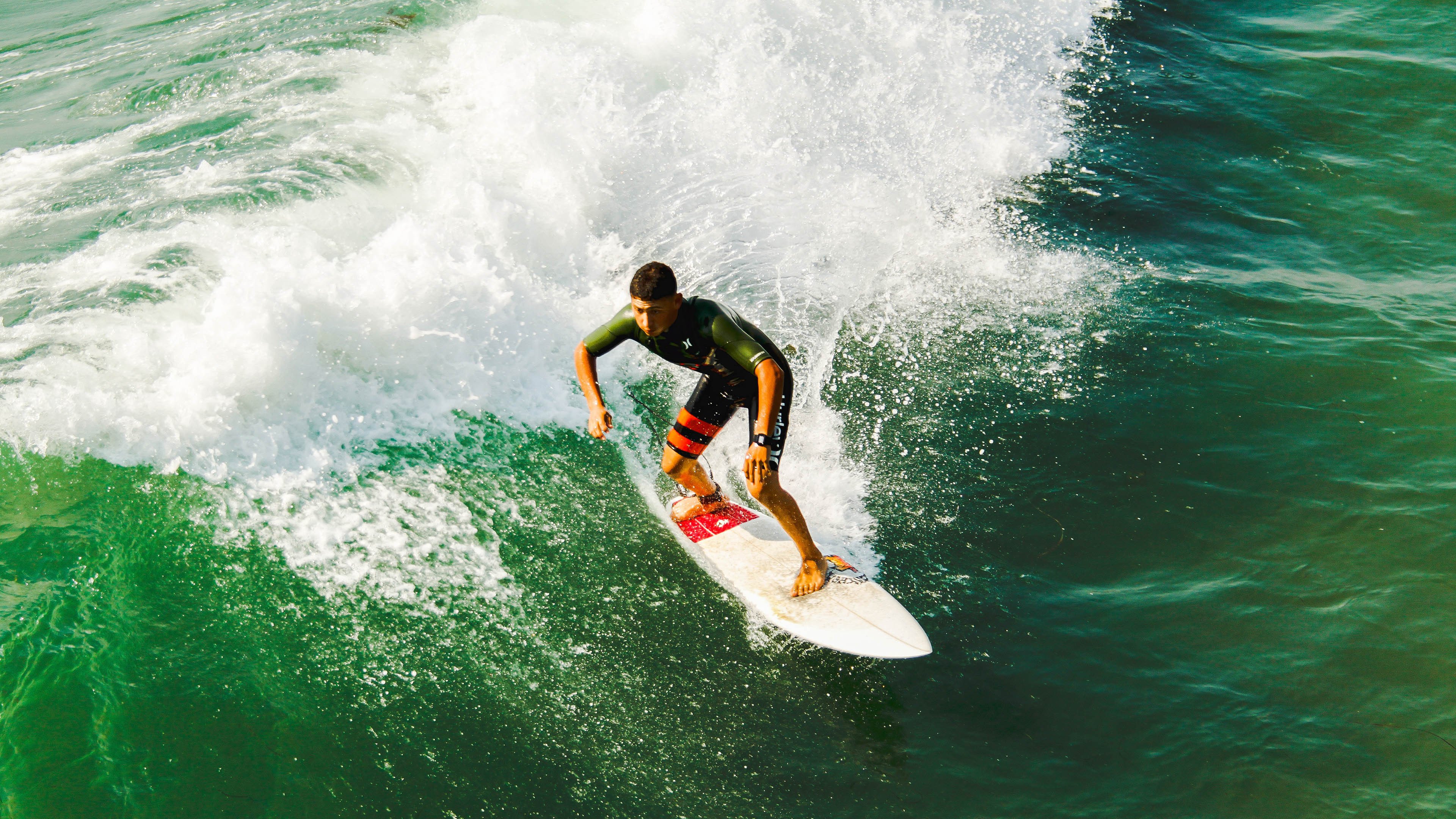 Bussola 犹如“防守棋手”，洞察全局